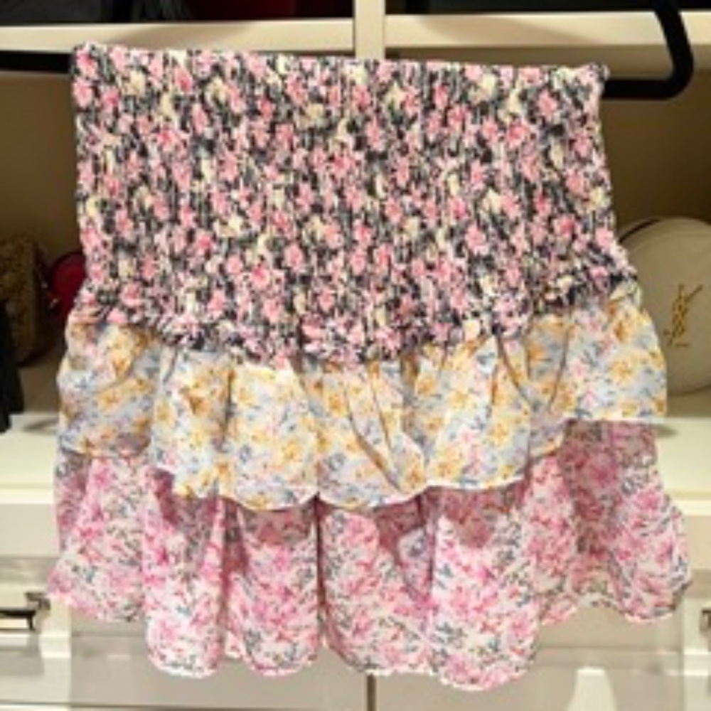 Allison New York Smocked Floral Skirt Medium